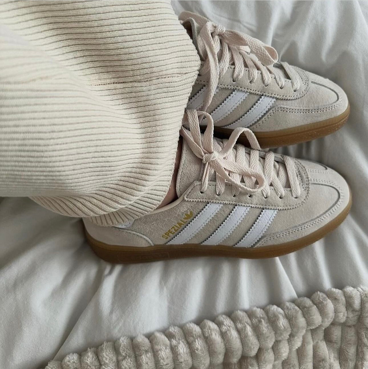 ADIDAS SPEZIAL